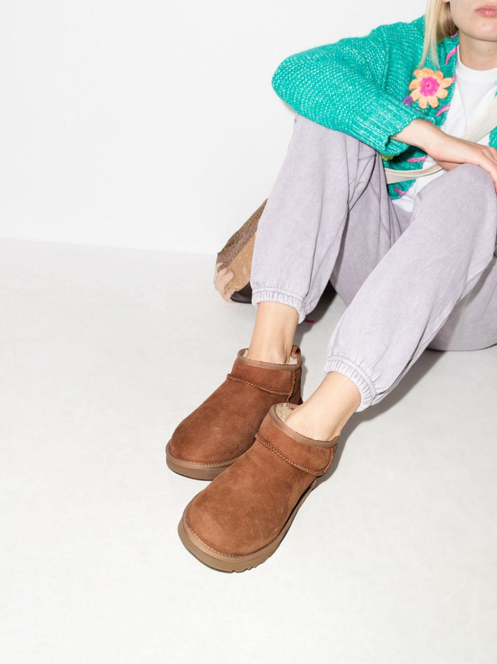Ugg - Stivaletti Classic Ultra Mini