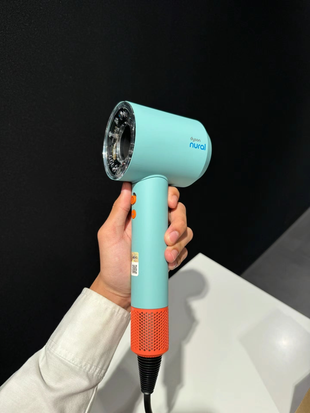 Dyson Supersonic - Nural&#x2122; (acquamarina/tangerine) Ultima tecnologia