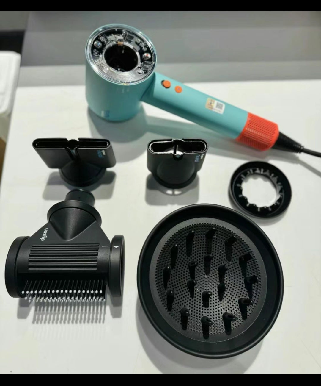 Dyson Supersonic - Nural&#x2122; (acquamarina/tangerine) Ultima tecnologia