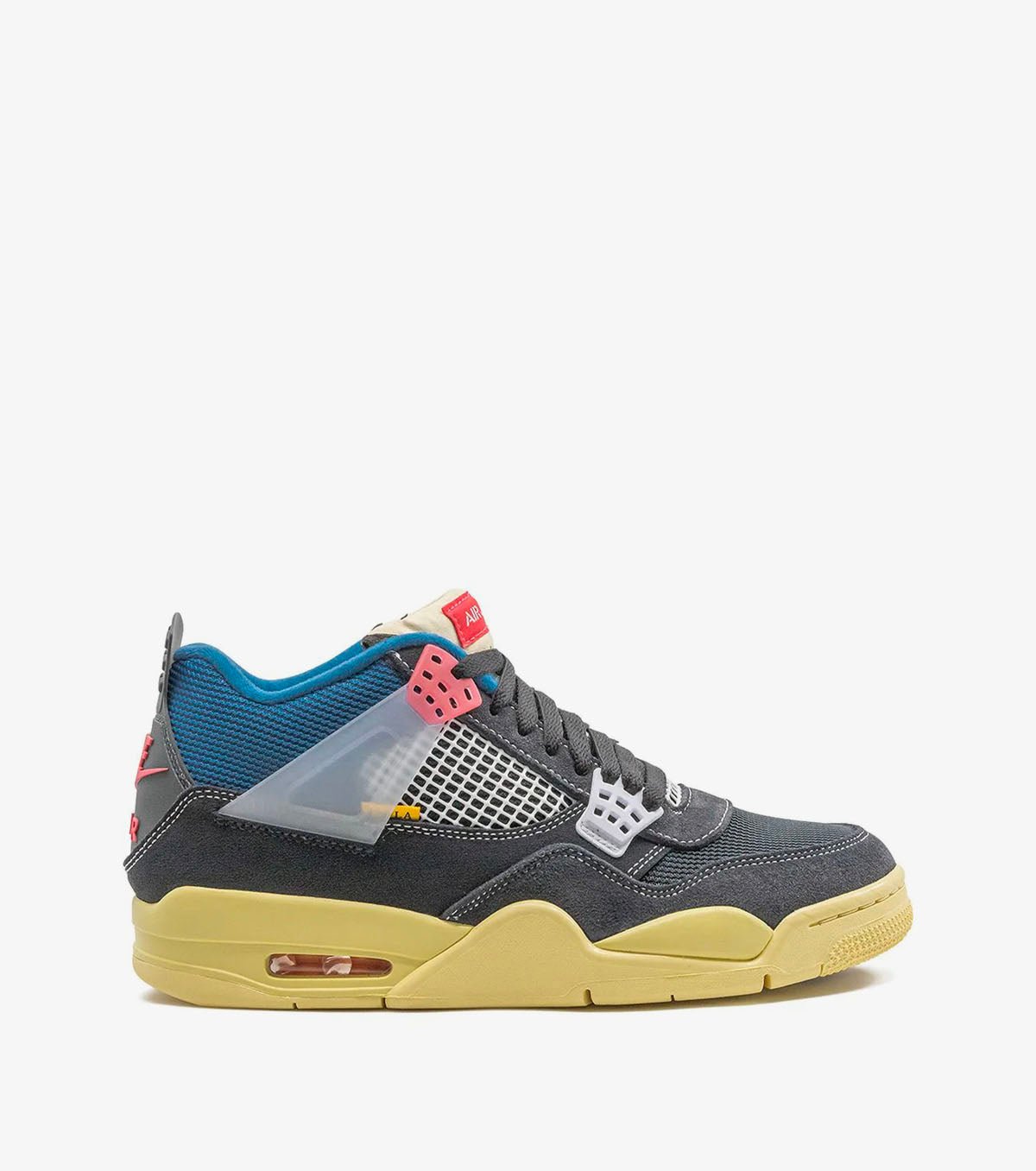 Air Jordan 4 Retro SP x Union  "Off-Noir"
