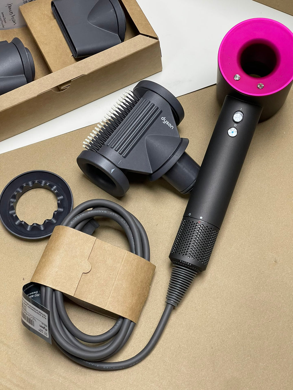 Dyson Supersonic - Grigio Fucsia