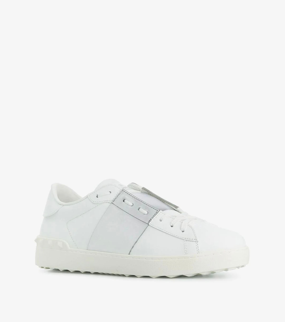 Open low-top