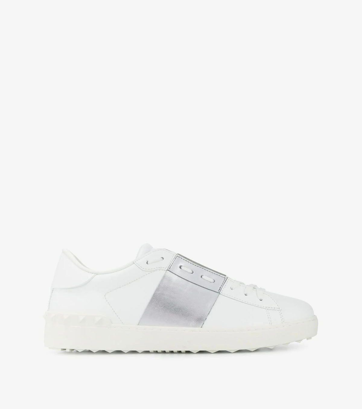Open low-top