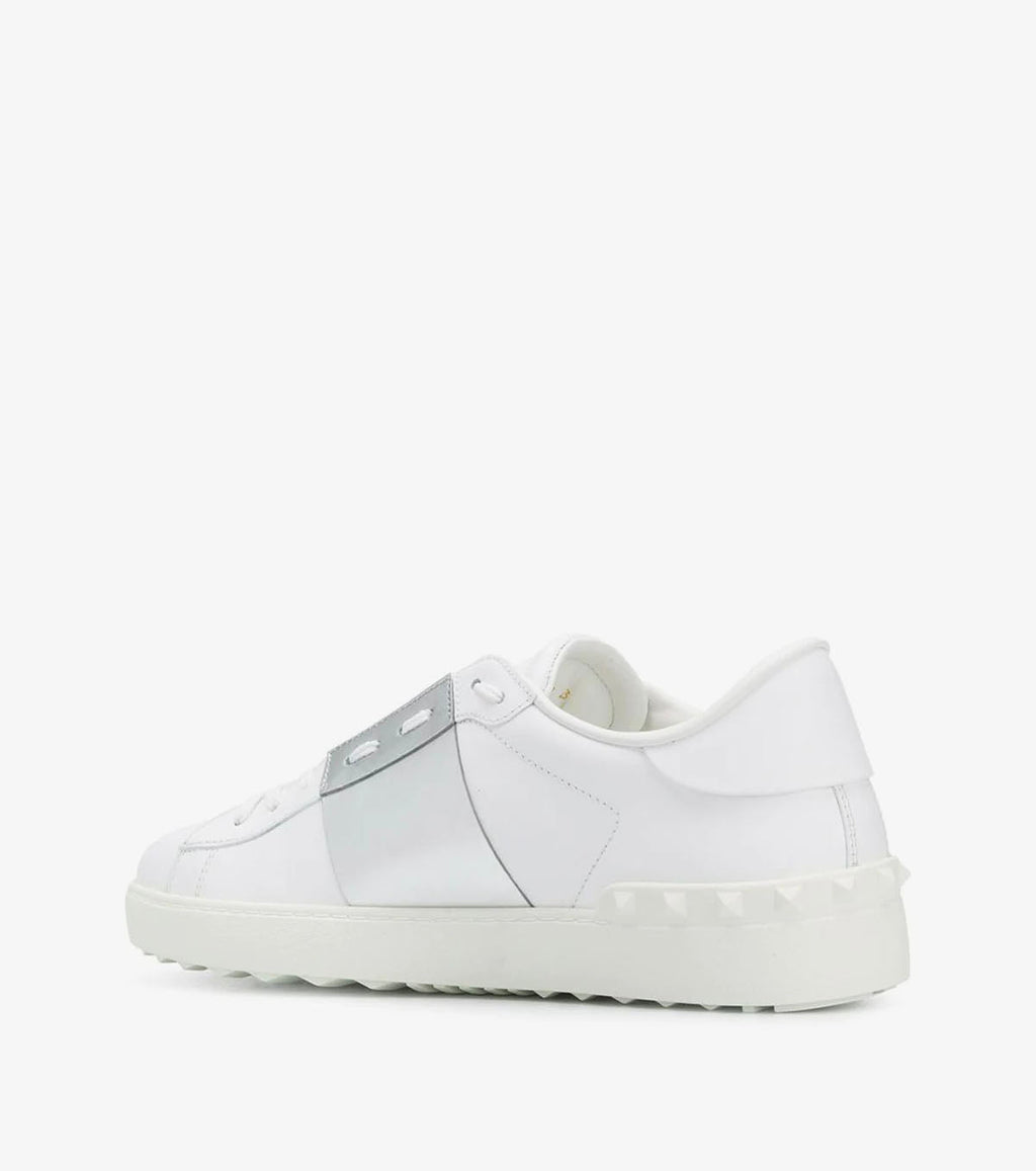 Open low-top