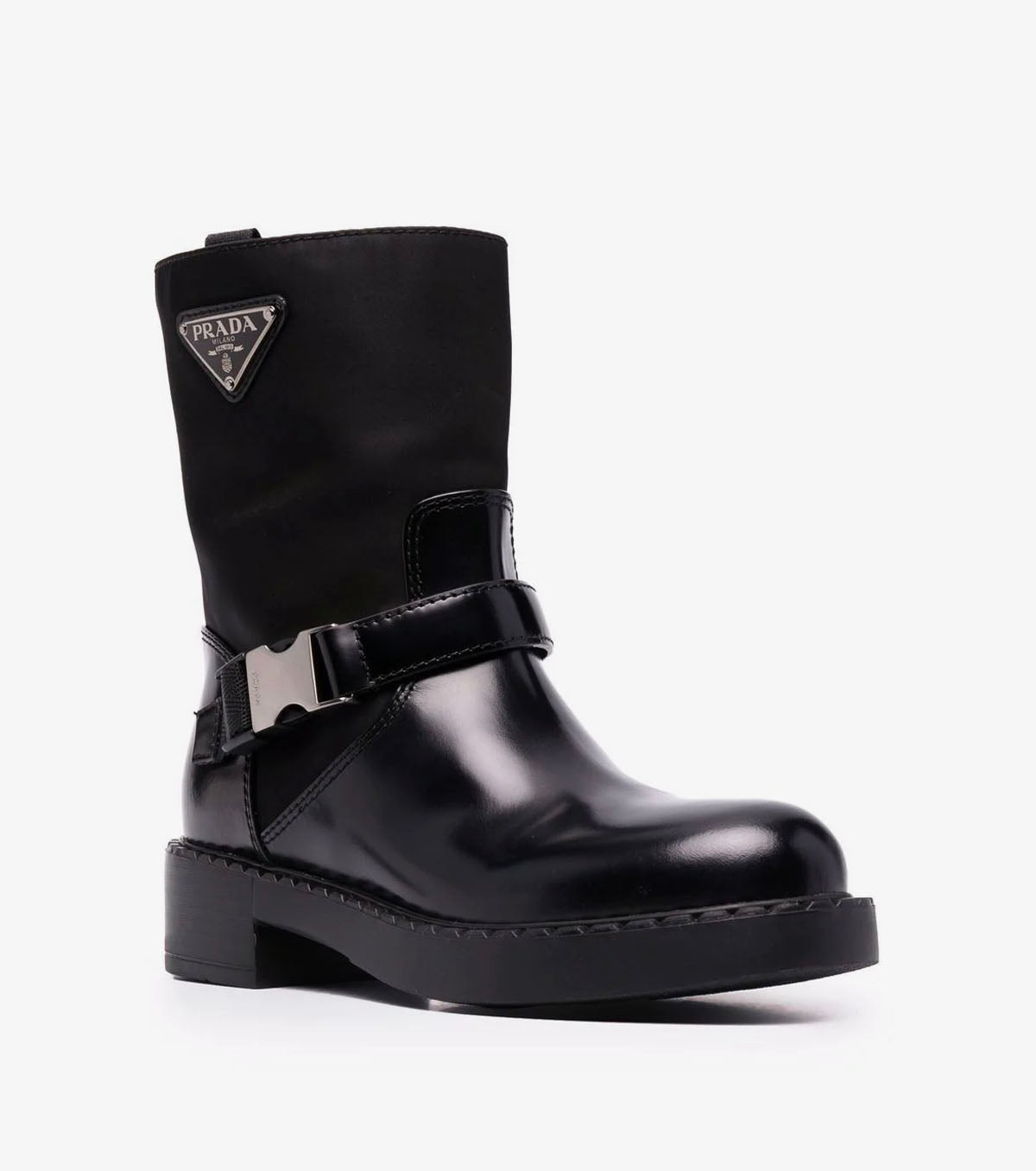 ( W ) brushed leather and Re-Nylon
