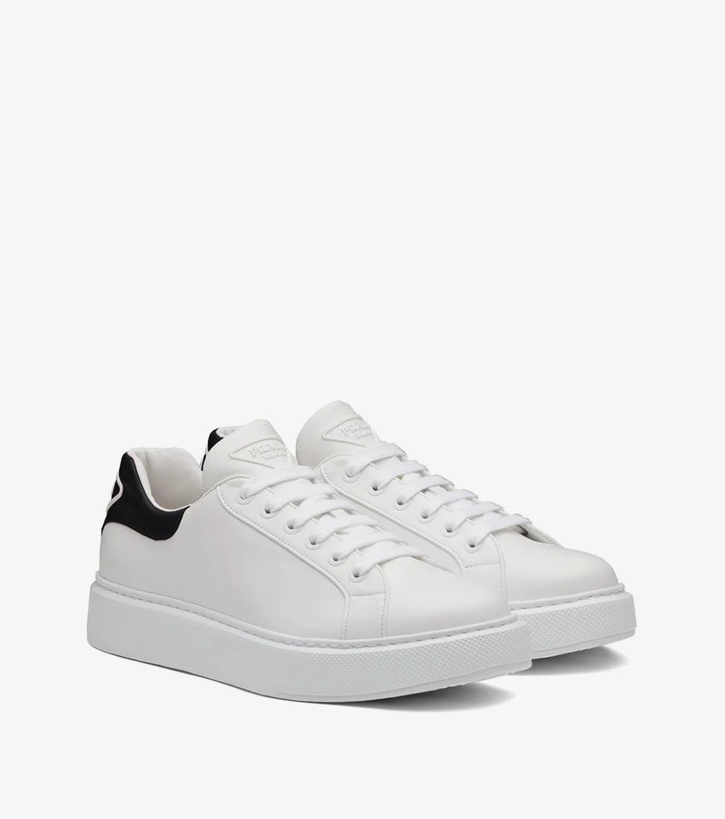 (  W ) Macro low-top