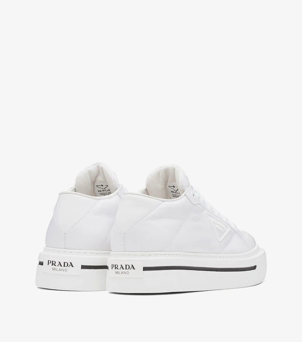 ( W ) Macro Gabardine low-top