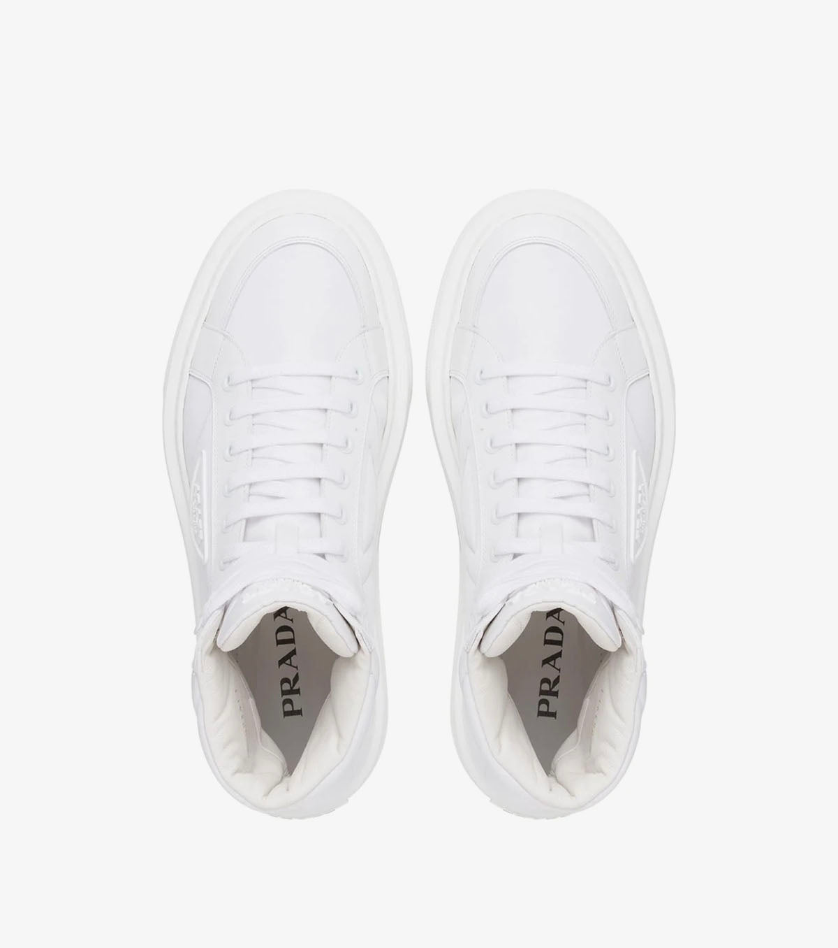 ( W ) Macro lace-up high-top