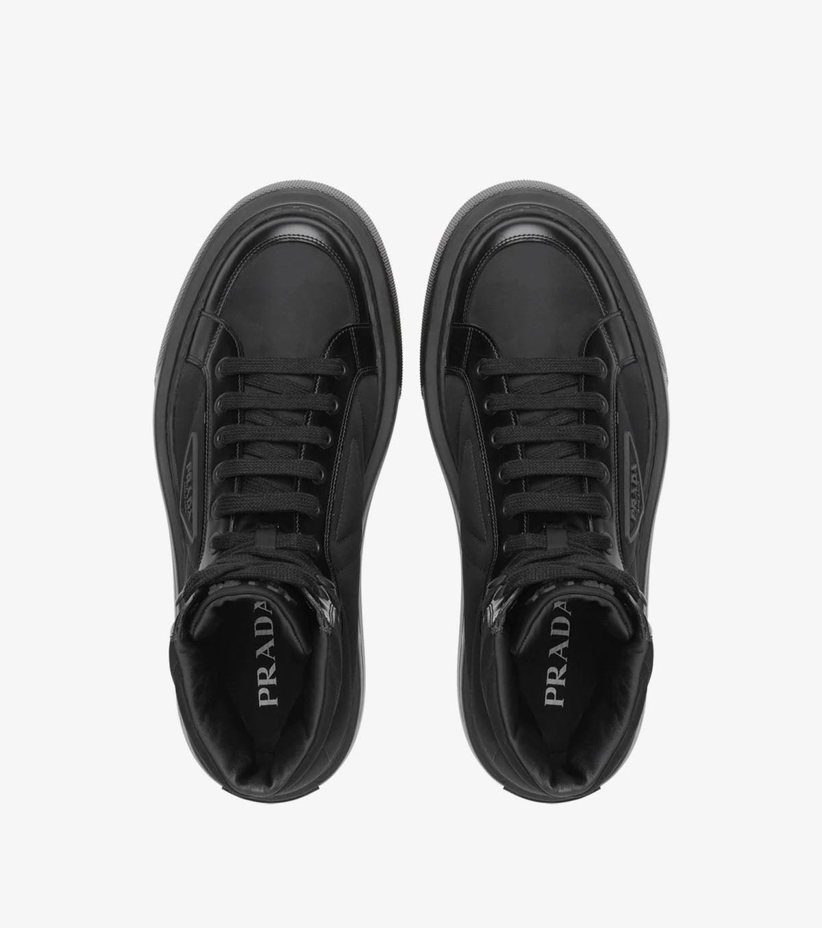 ( W ) Macro high-top tonal panel